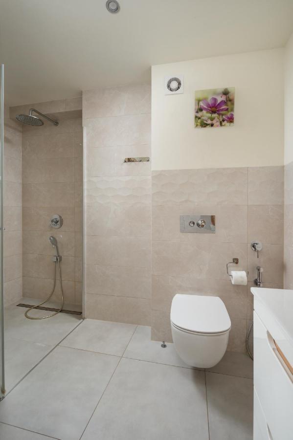 Apartament Albatros 75m Z Ogrodkiem Apartment Warsaw